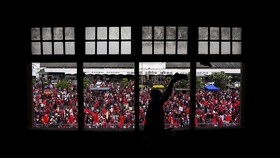 Buruh di Sri Lanka Mogok, Minta Kuil dan Gereja Bunyikan Lonceng