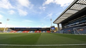Klub Liga Inggris Blackburn Rovers Gelar Salat Iduladha di Stadion