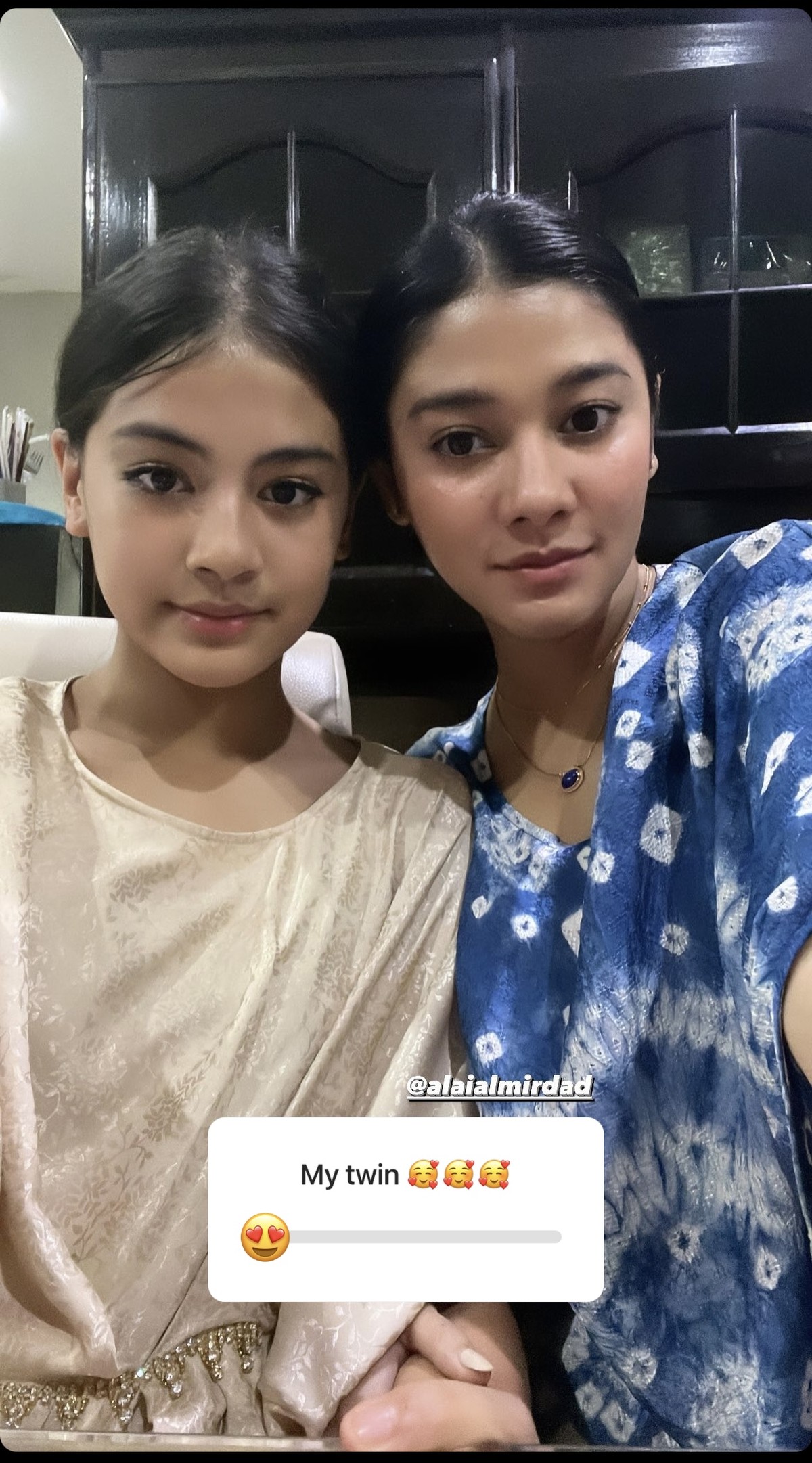 Kunjungi Rumah Sang Ayah&comma; Ini Potret Momen Lebaran Naysilla Mirdad