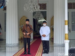 Prabowo Silaturahmi ke Jokowi di Jogja, Disuguhi Opor-Tempe Bacem