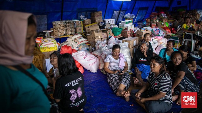 Ada sekitar 110 kepala keluarga (KK) korban kebakaran Pasar Gembrong yang menempati Rusun Cipinang Besar Utara. Mereka mulai pindah sejak Senin (23/5).