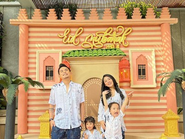 img-title Okin Janji Tak Selingkuh Jika Rujuk, Rachel Vennya Bilang...
