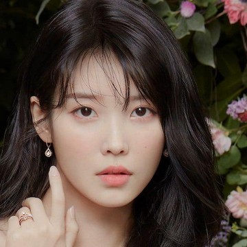 img-title Genap 30 Tahun Usia Korea di Mei 2022, Simak Deretan Lagu IU yang Bertemakan Usia!
