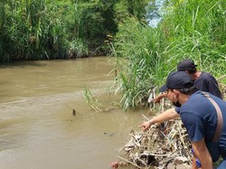 Bocah Asal Jombang Tewas Tenggelam Gegara Ambil Sandal Hanyut