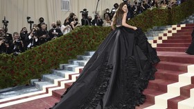 FOTO: Busana Terbaik Met Gala 2022, Alicia Keys Hingga Billie Eilish