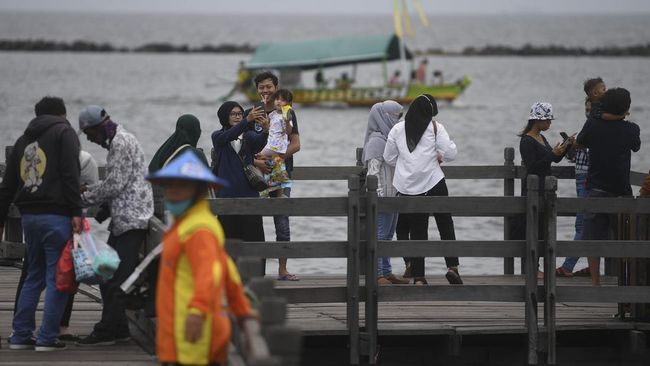 Ancol Taman Impian kembali memberikan tiket gratis. Tiket masuk Ancol gratis kali ini diberlakukan selama satu bulan sepanjang 21 Mei-22 Juni 2023.