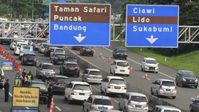 Lalin Puncak Ramai Lancar, One Way Arah Jakarta Berlaku