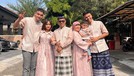 Potret OOTD Kompak Keluarga Artis Rayakan Lebaran