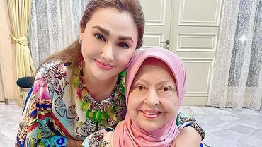 img-title Sebelum Meninggal Dunia, Mieke Wijaya Dirawat di Rumah Sakit Selama 1 Bulan