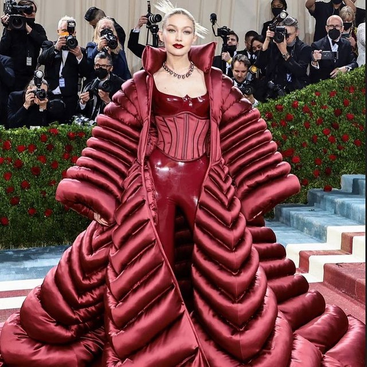 Selebriti Hollywood hadiri Met Gala 2022
