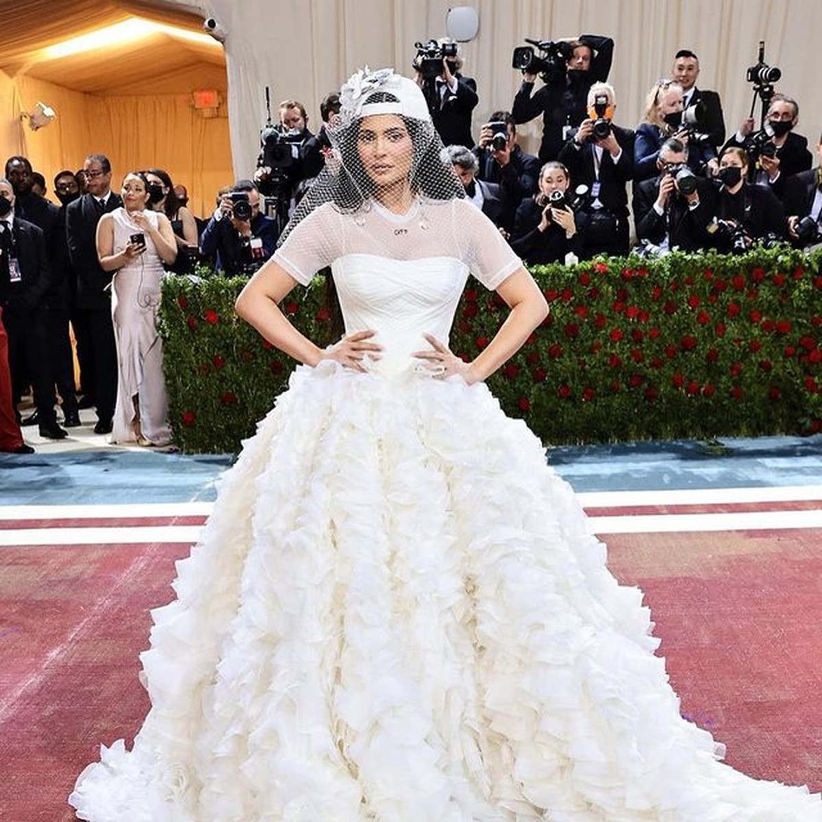 Selebriti Hollywood hadiri Met Gala 2022