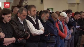 VIDEO: Perayaan Hari Idulfitri di Ukraina dan Rusia