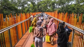FOTO: Libur Lebaran dengan Berwisata ke Tebet Eco Park