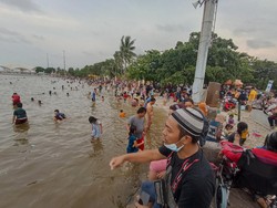 Libur Lebaran, 35 Ribu Orang Padati Ancol Sejak Pagi Hari Ini
