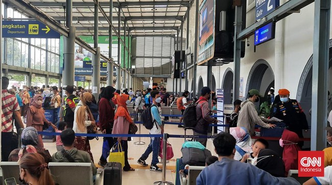 PT Kereta Api Indonesia (Persero) atau KAI menambah layanan vaksinasi covid-19 gratis bagi pelanggan di berbagai kota. Berikut daftarnya.