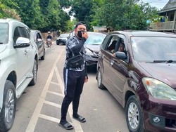 Jalur ke Tanjung Bira Siang Ini Macet 4 Km, Warga Serbu Objek Wisata Baru