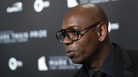 Pelaku Ungkap Alasan Serang Dave Chappelle Saat Tampil Stand-up