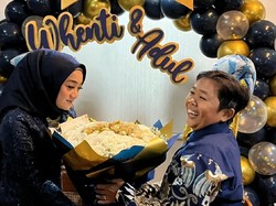 Sah! Adul Menikah dengan Whenti