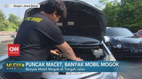 VIDEO: Puncak Macet Lama, Banyak Mobil Mogok