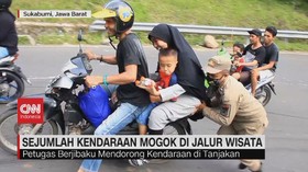 VIDEO: Sejumlah Kendaraan Mogok di Jalur Tengkorak Wisata