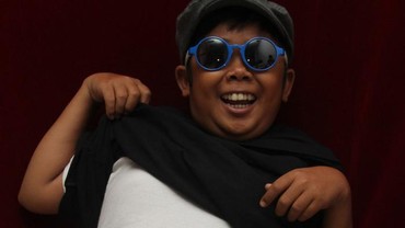 img-title Ungkap Kondisi Kesehatan Adul, Panji Pragiwaksono: Nggak Ngelihat Sekarang