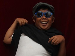 Kabar Bohong Adul Idap Glaukoma sampai Buta Bikin Keluarga Khawatir