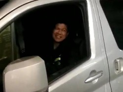 Viral Andika Kangen Band Makan Sate di Pinggir Jalan Asahan