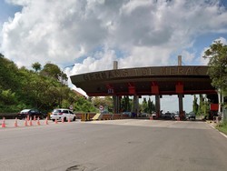 Arus Lalu Lintas di Tol Merak Lancar Pagi Ini