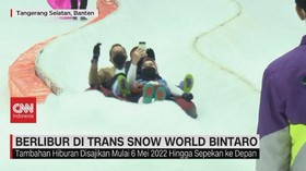 VIDEO: Berlibur di Trans Snow World Bintaro