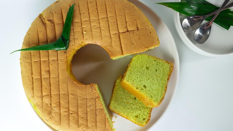 Bolu Pandan or Pandan sponge cake or pandan chiffon cake on white background