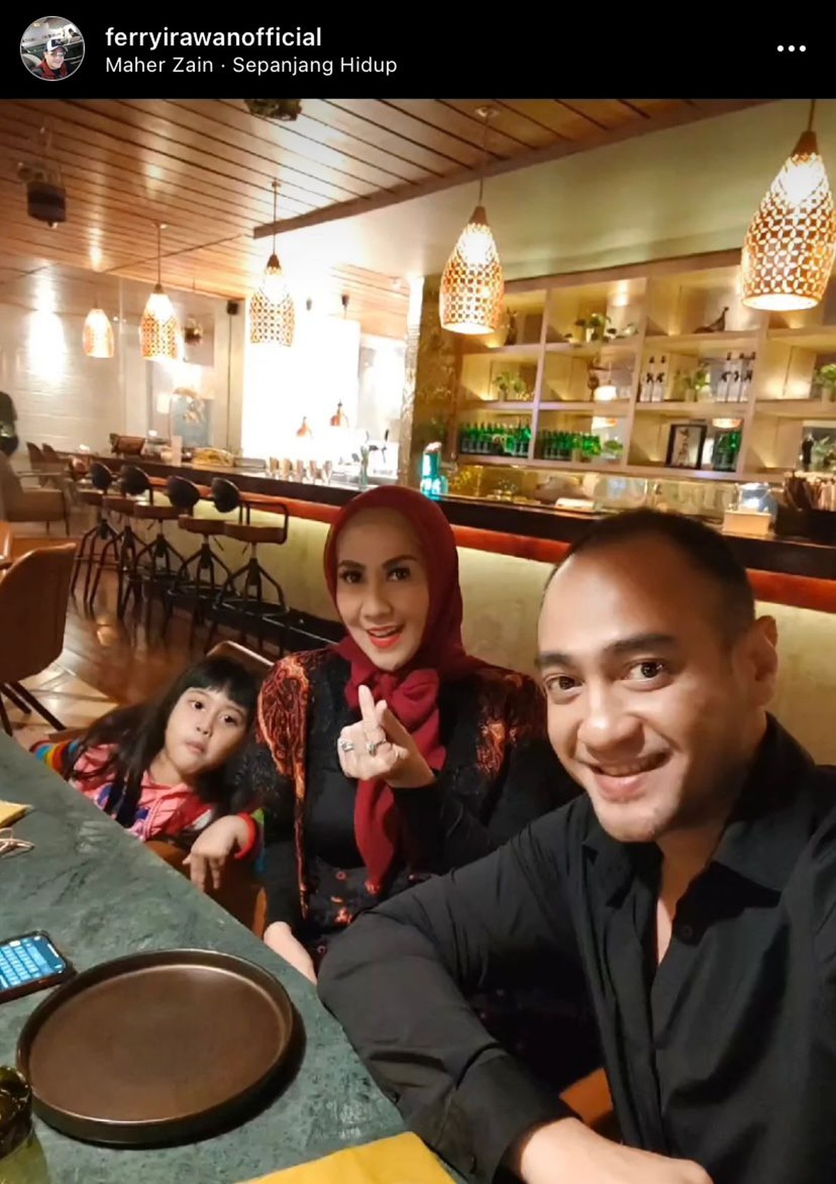 Ferry Irawan dan Venna Melinda