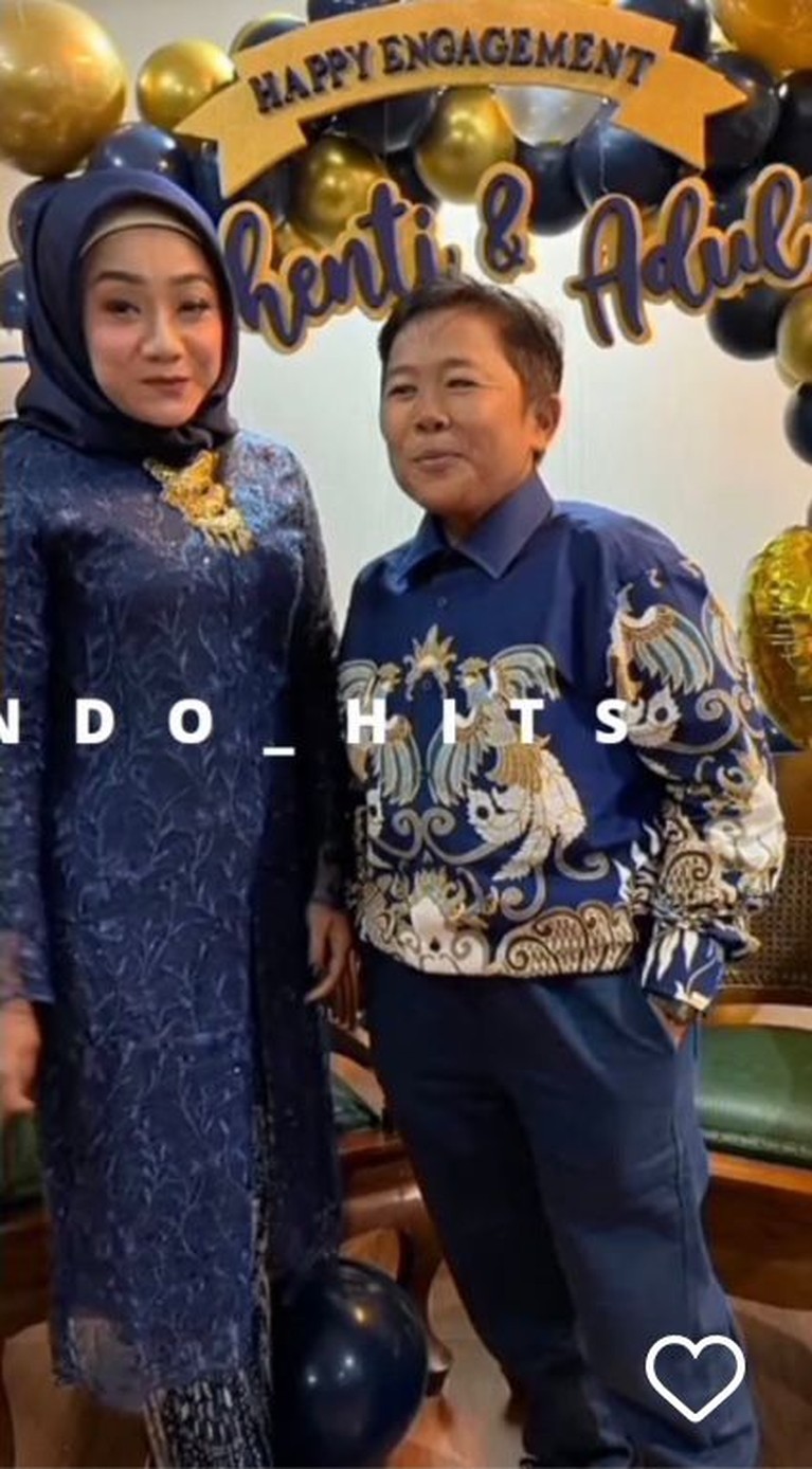 Momen Lamaran Adul Momen Lamaran Adul
