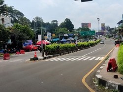 One Way Jakarta Arah Puncak Siang Ini Lancar