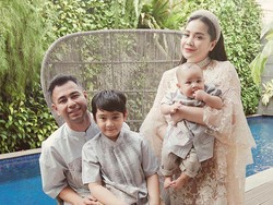 Sultan Andara! 6 Detail Outfit Nagita Slavina Saat Lebaran Seharga Rp100 Juta