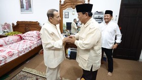 Prabowo Temui Habib Lutfi di Pekalongan