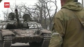 VIDEO: Ketegangan Ukraina-Rusia Memanas di Mariupol
