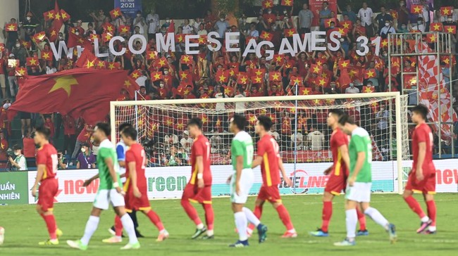 Pelatih Timnas Indonesia U-22 Indra Sjafri menyebut timnas Vietnam sulit diprediksi dengan kehadiran pelatih pengganti Park Hang Seo, Philippe Troussier.