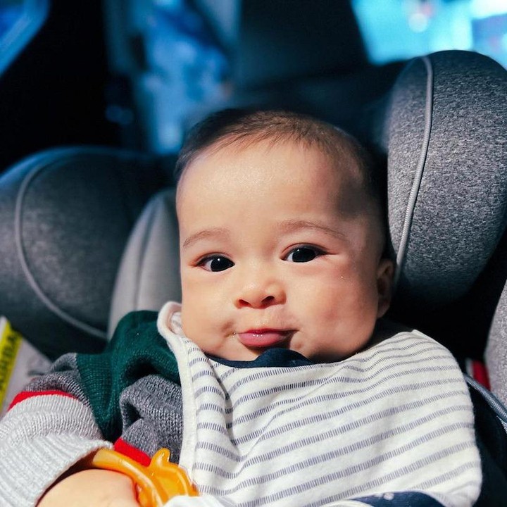<p>Bayi tersebut diberi nama Adzam Adriansyah Sutisna. (Foto: Instagram @nathalieholscher @adzam_adriansyah)</p>