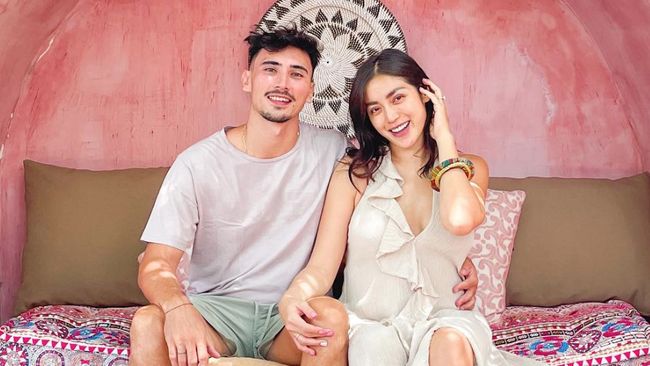 Jessica Iskandar ungkap proses kelahiran anak kedua yang berjenis kelamin laki-laki secara normal.