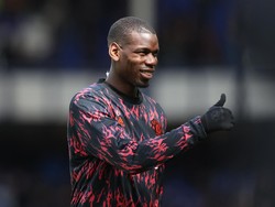 Paul Pogba Selangkah Lagi ke Juventus?