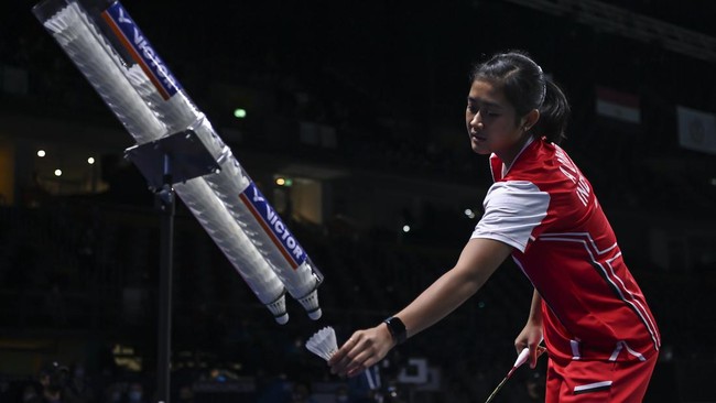Tim putri Indonesia gagal melaju ke final BATC 2024 setelah Amalia Cahaya Pratiwi/Rachel Allessya Rose kalah dari Benyapa Aimsaard/Nuntakarn Aimsaard.