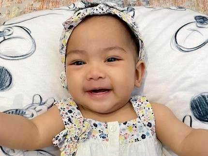 Intip 7 Potret Cantik Nakeya, Anak Keempat Nola B3 yang Berusia 5 Bulan