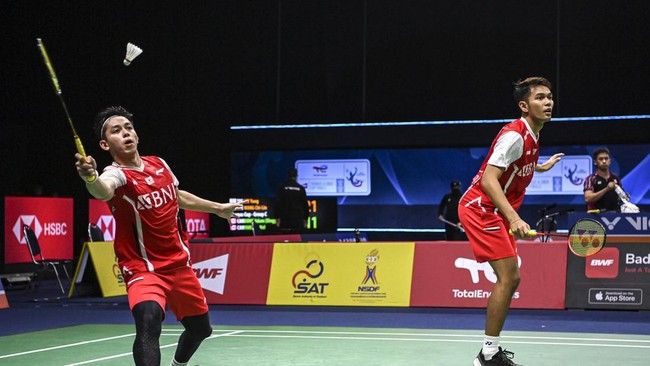 Berikut jadwal final kejuaraan badminton Thailand Open 2022 yang akan melibatkan wakil Indonesia, Fajar Alfian/M Rian Ardianto.