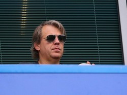 Ditonton Todd Boehly, Chelsea Malah Gagal Menang