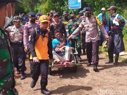 Wisatawan yang Dilaporkan Hilang Ditemukan Selamat di Puncak Kawah Ijen