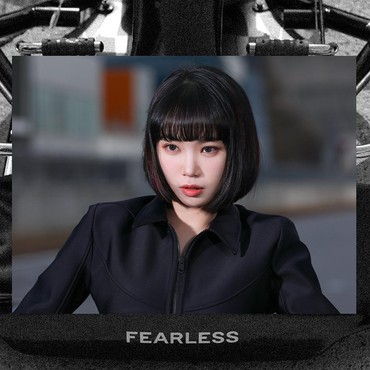 Kim Chaewon LE SSERAFIM Ungkap Alasan Pindah Agensi dari Woollim ke HYBE