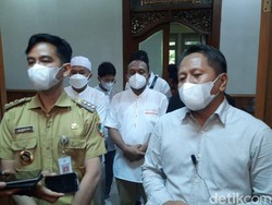 Di Depan Gibran, Crazy Rich Grobogan Puji Puan Tokoh Responsif