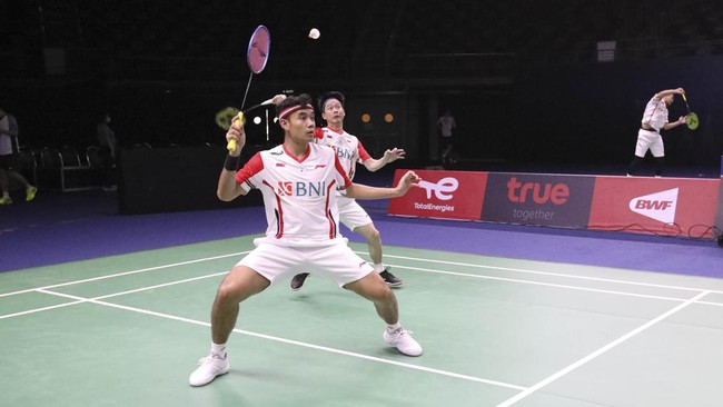 Kebas atau Kevin/Bagas menjadi trending topic di Twitter saat keduanya menjalani duet debut di Thomas Cup.