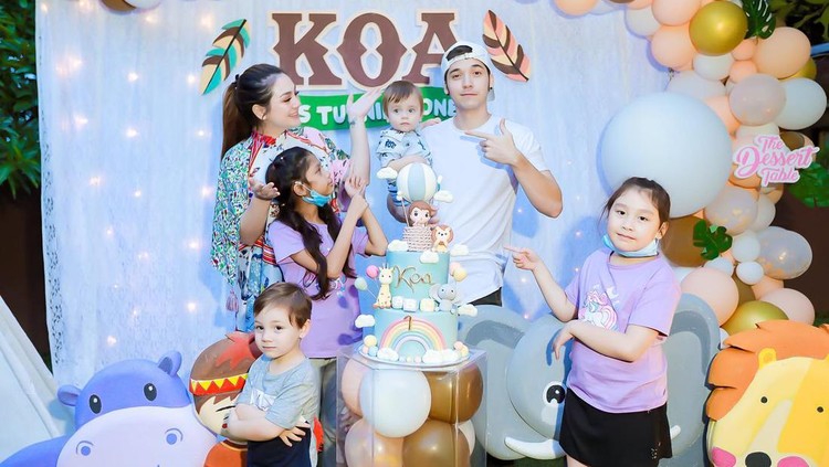 Lucio, anak Celine Evangelista dan Stefan William Lucio, anak Celine Evangelista dan Stefan William