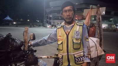 img-title Kayuh Sepeda Uda Zul Bolak-Balik Bogor-Padang demi Mudik ke Orang Tua